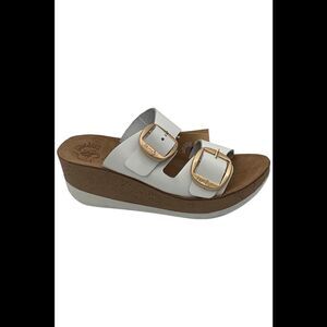 Fantasy Sandals Leather Buckle Wedge Sandals Helena White - Medium